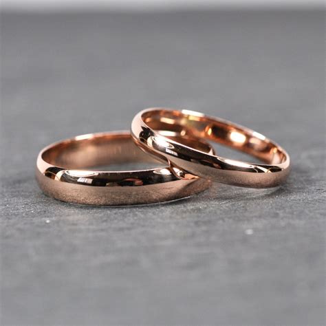 rose gold wedding bands